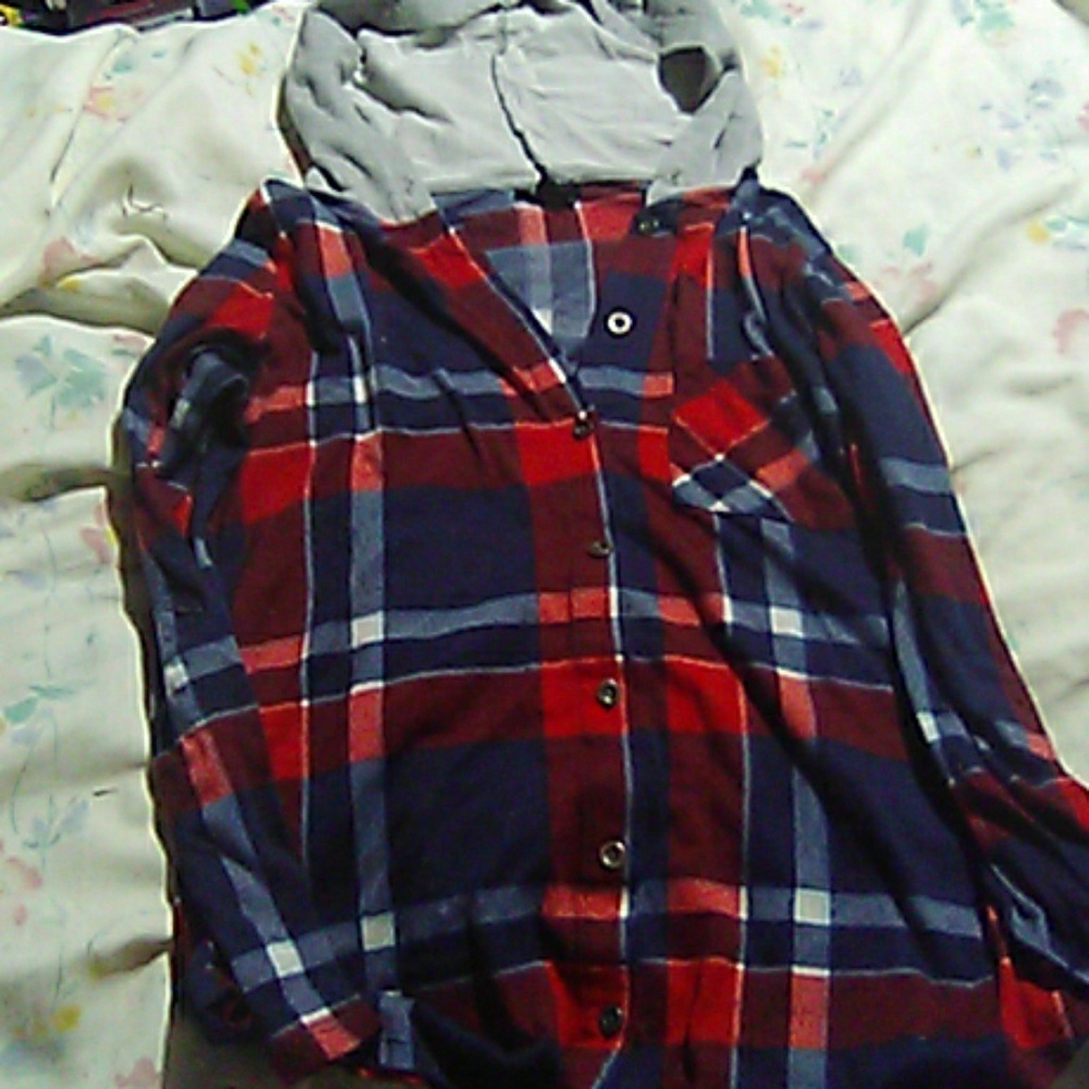 Button up plaid hoodie/long-sleeve